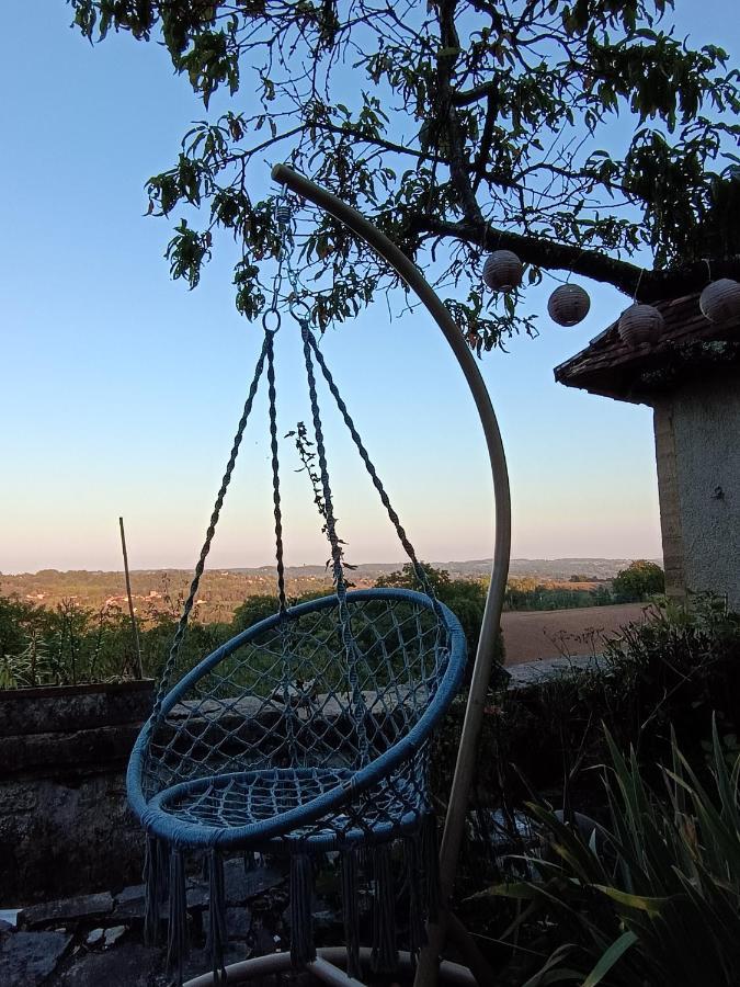 Bed and Breakfast La Fontaine Du Mas Thiviers Exterior foto